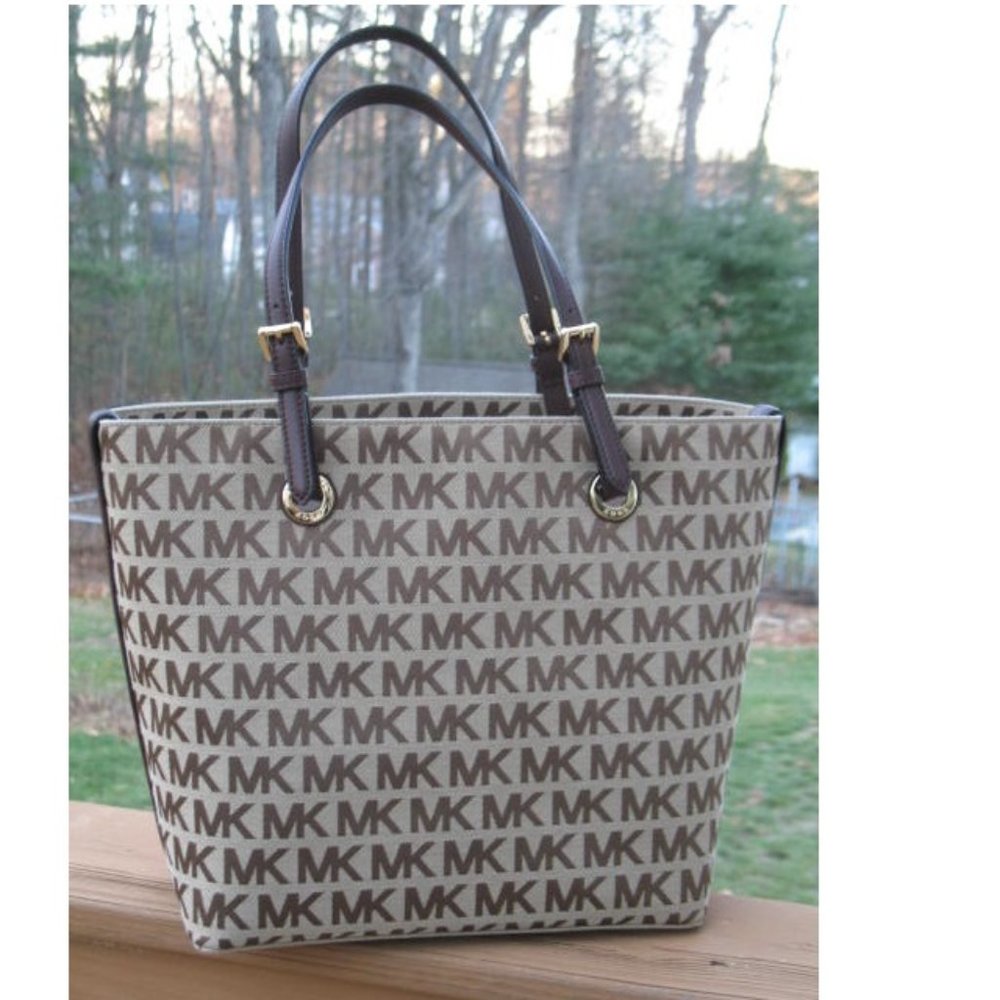 NWT MICHAEL KORS MK SIGNATURE HANDBAG PURSE NEW